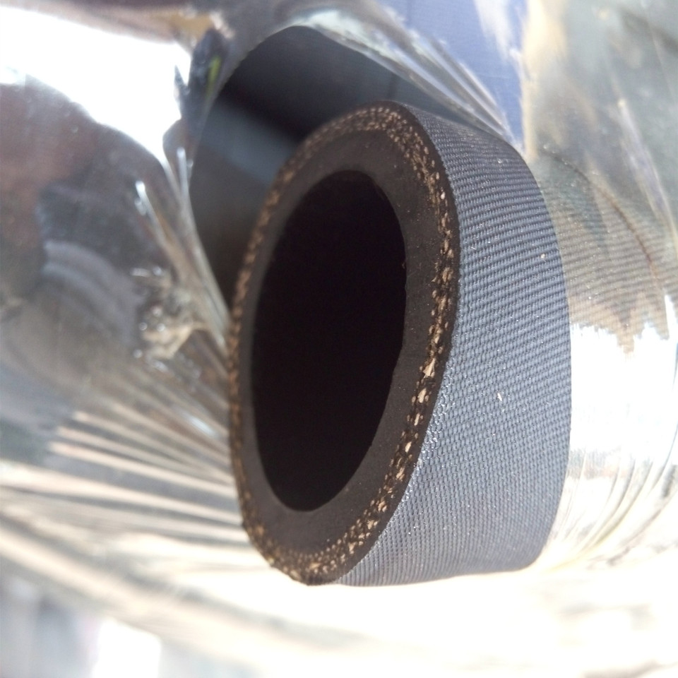 三元乙丙低压夹布蒸汽胶