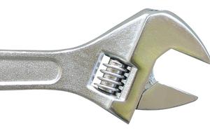 电镀半抛活动扳手