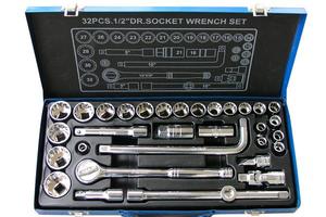 32件套筒工具组32PC 12"DR
